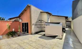 Imagem: Casa à venda no bairro Santa Barbara