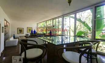 Imagem: Casa em condomínio com infraestrutura