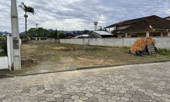 Imagem: Terreno à venda no bairro Pirabeiraba