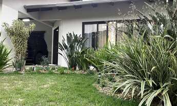 Imagem: Casa Averbada com 3 quartos e Piscina