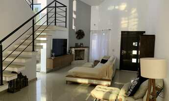 Imagem 5: CASA AVERBADA NO CENTRO DE PIRABEIRABA