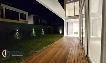 Imagem: Casa à venda com arquitetura e acabamentos