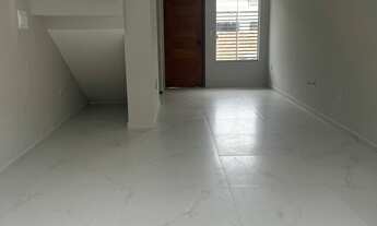 Imagem 2: Sobrado à venda no bairro Ingleses do Rio Vermelho - Florianópolis/SC