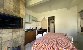 Imagem 5: Casa com 279m2 de área construída localizada aproximadamente 2,7km da praia dos Ingleses