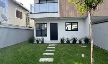 Imagem: Sobrado à venda no bairro Ingleses - Florianópolis/SC