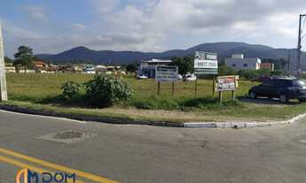 Imagem 4: Terreno com 880m² á aproximadamente 7,4km da Praia dos Ingleses