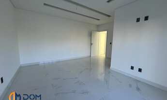 Imagem 6: Sobrado alto padrão- Florianópolis - aproximadamente a 7,2km da praia