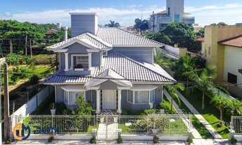 Imagem: Casa à venda no bairro Ingleses do Rio