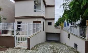 Imagem: Casa Sobrado - aproximadamente 3,8km da