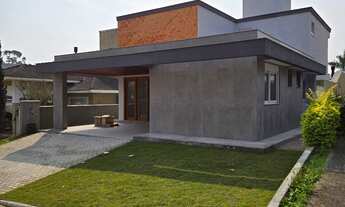 Imagem 3: Casa Alto Padrão com 220m² á aproximadamente 2km da Praia da Cachoeira do Bom Jesus