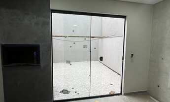 Imagem 4: Sobrado Padrão - aproximadamente 3,3km da praia dos Ingleses