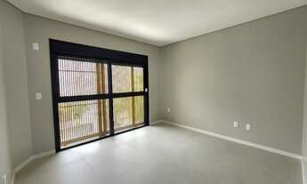 Imagem 4: Sobrado novo com escritura pública, com 02 suítes a 1,3 Km da Praia dos ingleses, Florianó