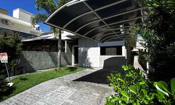 Imagem: Casa com 115m² á aproximadamente 1,2km