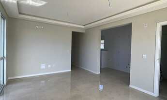 Imagem 6: Ampla cobertura frente rua - com escritura pública - aproximadamente 1000 metros da Praia