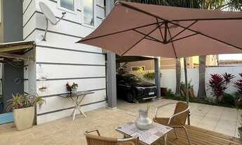 Imagem: Casa Padrão - aproximadamente 2,3 km da