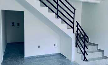 Imagem 3: Sobrado com área total de 142m² á aproximadamente 8km da Praia dos Ingleses