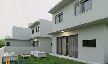 Imagem 3: Casa Duplex com 4 Dormitórios em Lote Privilegiado - aproximadamente 6,5km da praia dos In