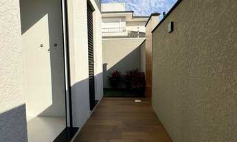 Imagem 5: Casa Alto Padrão com 209m² á aproximadamente 800 metros da Praia dos Ingleses