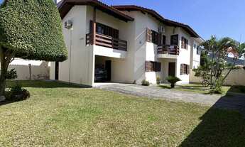 Imagem 3: Casa Padrão - aproximadamente 3km da Praia dos Ingleses