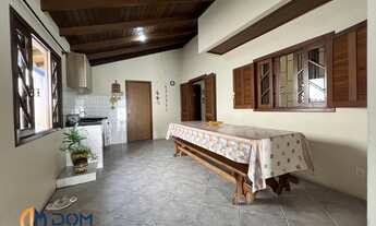 Imagem 4: Casa Padrão - aproximadamente 3km da Praia dos Ingleses