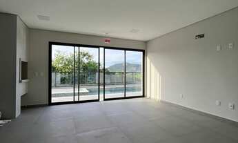 Imagem 3: Apartamento Duplex - aproximadamente 250 metros da Praia do Santinho