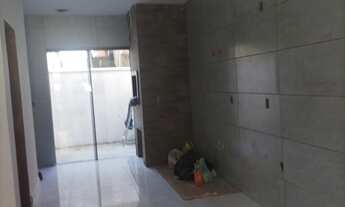 Imagem 3: Sobrado Padrão com 108m² á aproximadamente 3,6km da Praia dos Ingleses