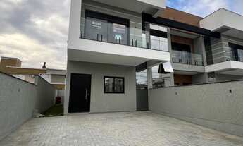 Imagem: Sobrado à venda no bairro Ingleses - Florianópolis/SC