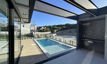 Imagem 5: Casa Alto Padrão em condomínio fechado, localizada a 100 metros da praia dos Ingleses, Flo