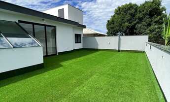 Imagem: Casa Padrão - aproximadamente 2,1 km da