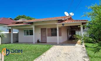 Imagem: Casa com 161m² á aproximadamente 500 metros