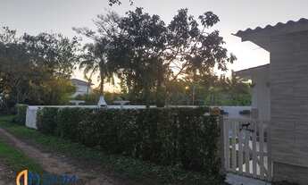 Imagem 3: Casa Padrão - aproximadamente 6km da praia de Canasvieiras