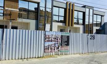 Imagem 2: Sobrado com 02 suítes na Praia dos Ingleses - 1,5 Km da Praia