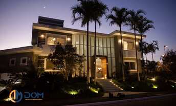 Imagem 4: Ampla casa de Esquina em Jurerê Internacional