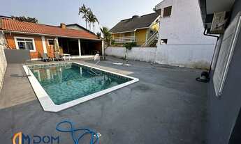 Imagem 2: Casa com 100m² á aproximadamente 500 metros da Praia dos Ingleses