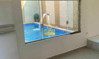 Imagem 4: Casa com piscina privativa