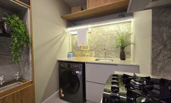 Imagem 6: LANÇAMENTO AO LADO DO METRÔ