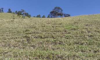 Imagem 3: Sítio escriturado em Salesópolis