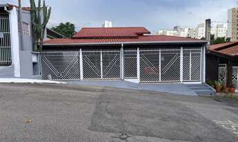 Imagem: Casa térrea no Bosque dos Eucaliptos