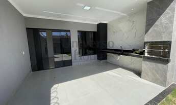 Imagem 3: Casa de 3 quartos com suíte à venda no Recanto do Bosque em Goiânia-GO