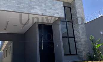 Imagem: Casa à venda no bairro Residencial Dom