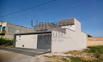 Imagem: Casa Padrão no Recanto das Emas. Goiânia