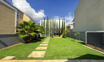 Imagem 6: Casa de Alto Padrão com 3 Dormitórios | 201m²