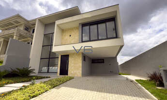 Imagem: Casa em Condomínio com 4 quartos, 220 m²