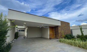 Imagem: Casa alto padrão com 200m² privativos