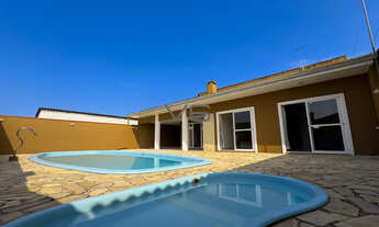 Imagem 7: Casa Duplex, com 5 quartos, 296 m² privativos, 5 vagas de garagem, em Guaratuba - PR