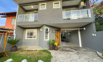 Imagem 2: Casa Triplex com 213,96 m² privativos, 5 quartos, 4 vagas de garagem, no Abranches, Curiti