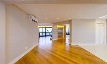 Imagem 5: Apartamento Cobertura Triplex, com 4 quartos, 548 m² privativos, 4 vagas de garagem, no Ca