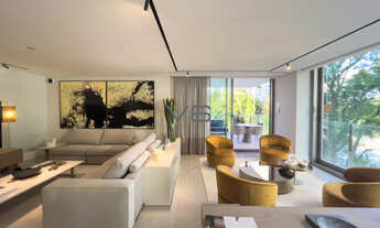 Imagem 2: Apartamento de alto padrão com 4 suítes, 341,72m² privativos, 4 vagas de garagem, pronto