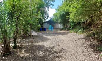 Imagem: Área à venda no bairro Linha Tiradentes