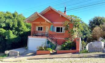 Imagem: Casa Semimobiliada, 3 dormitórios na Rua